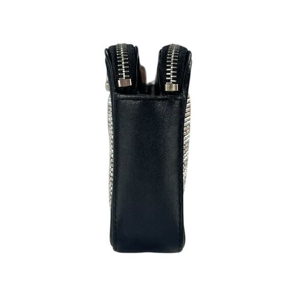 Chanel CC Rhinestone Boy Wallet-On-Chain - Picture 5 of 15